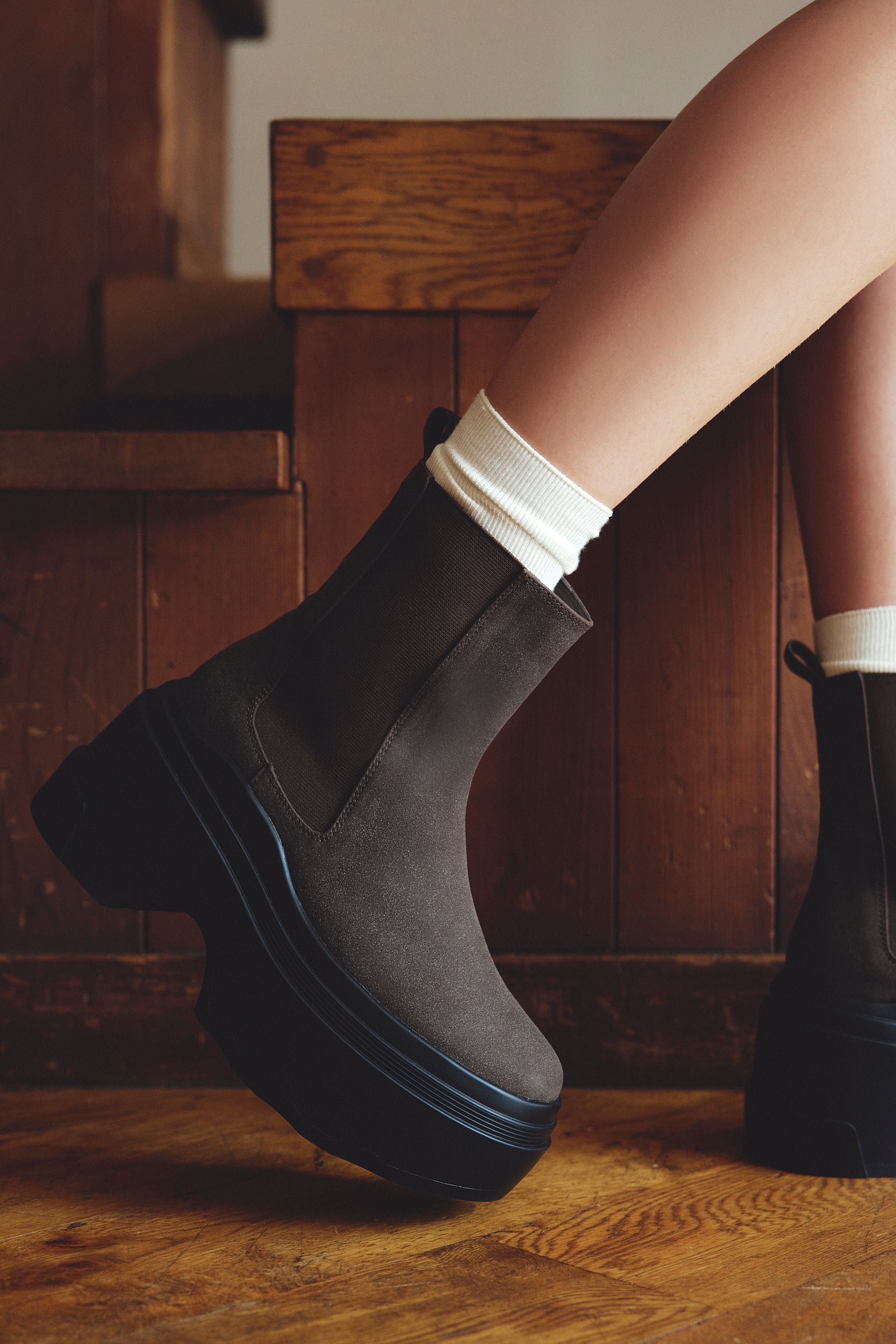 Alter Short Boots