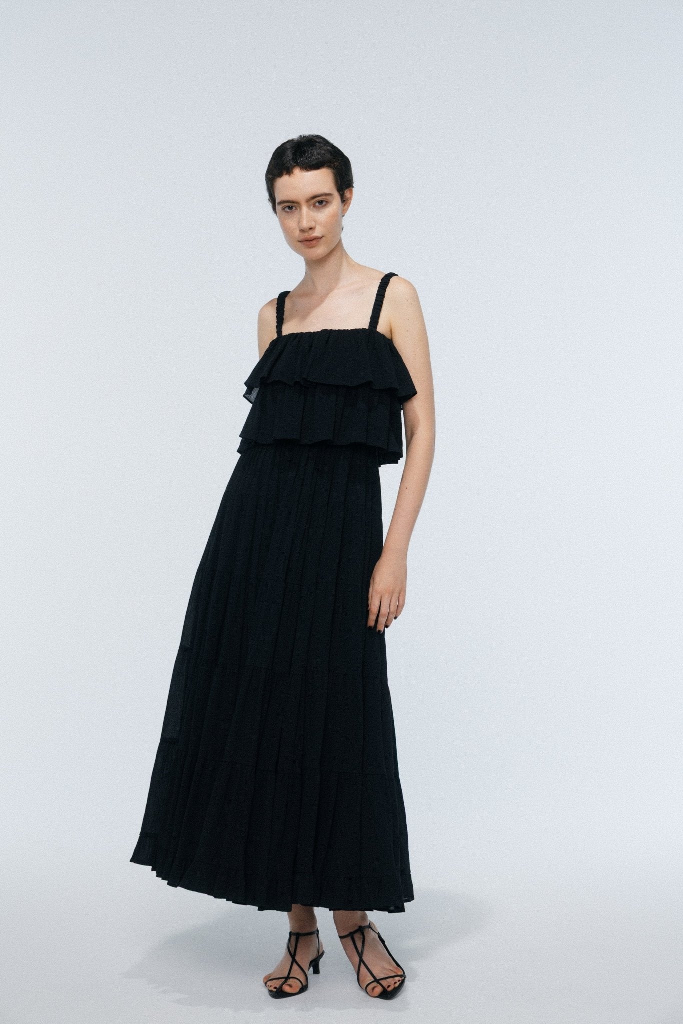 Vijlen Tiered Dress