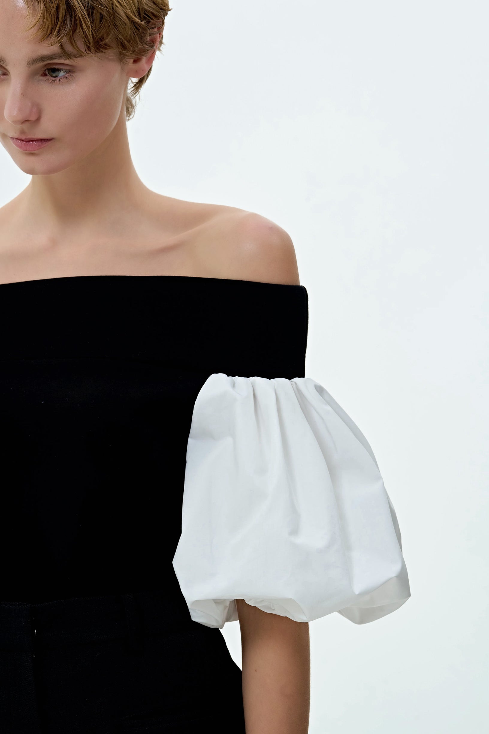 トップス THETOE Evriopis Docking Tops Evriopis Docking Tops – THE TOÉ