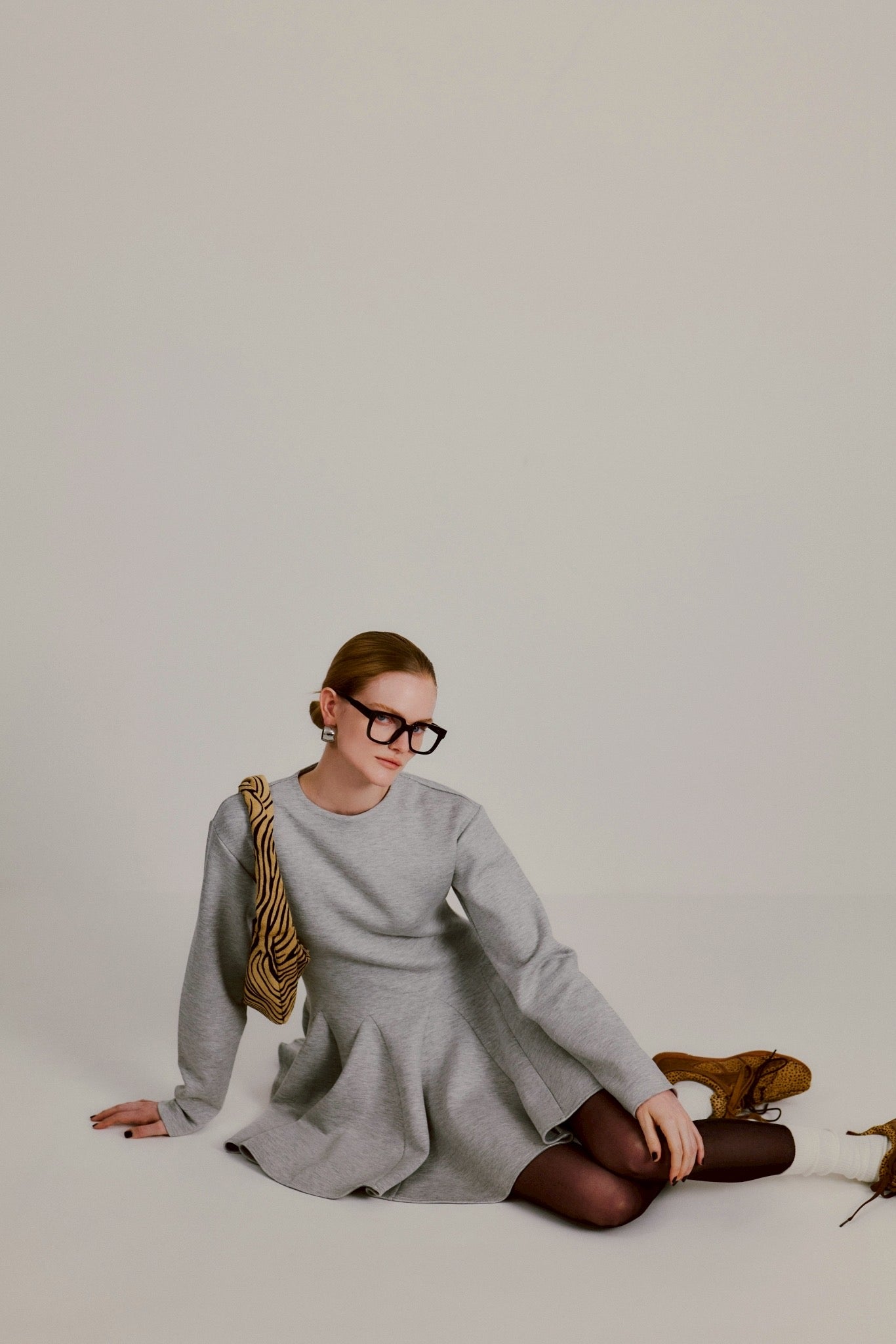 【the toe】Poros Flare Onepiece Poros Flare Onepiece – THE TOÉ