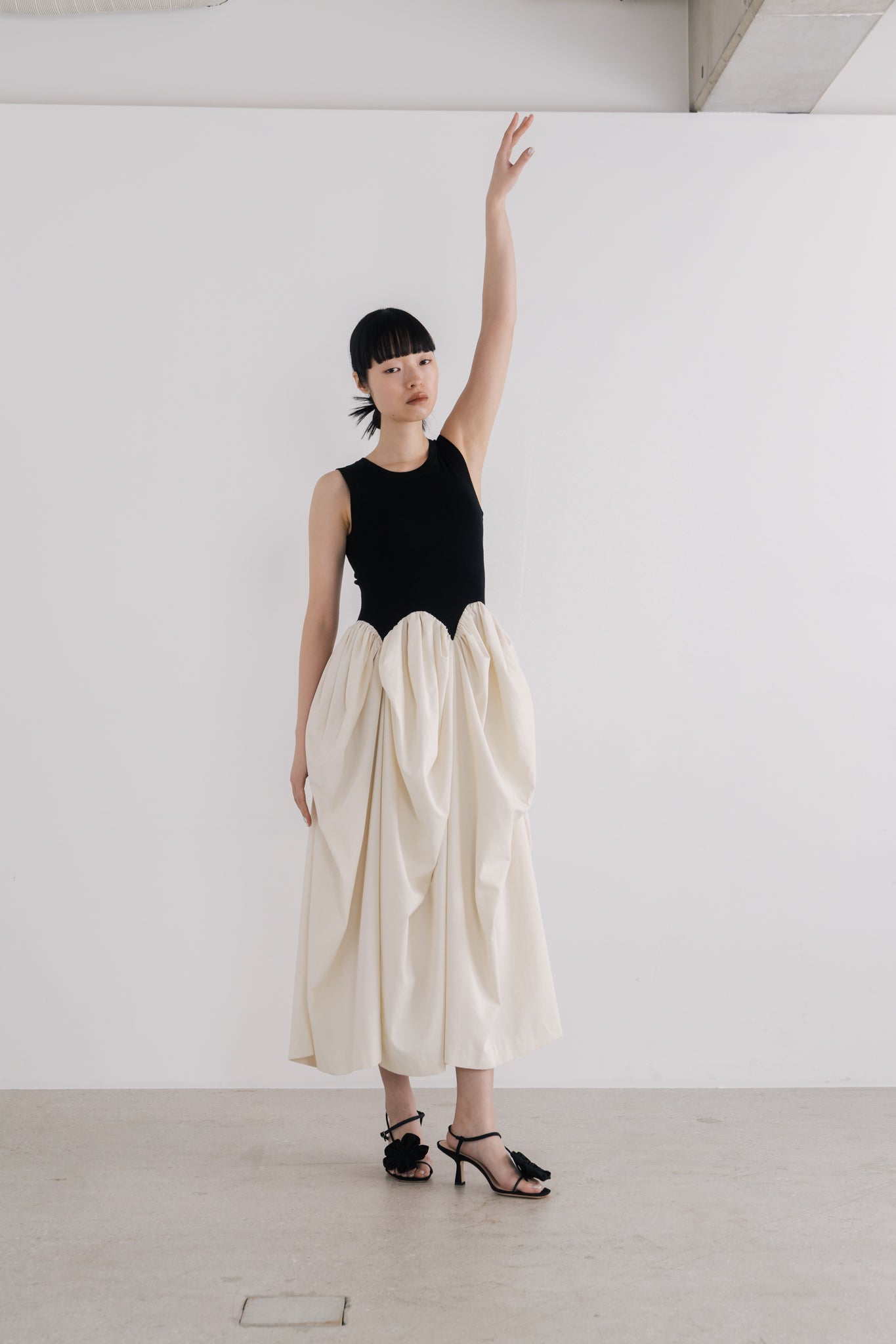 THE TOÉ calla long dress グレー　Sサイズ Calla Long Dress – THE TOÉ