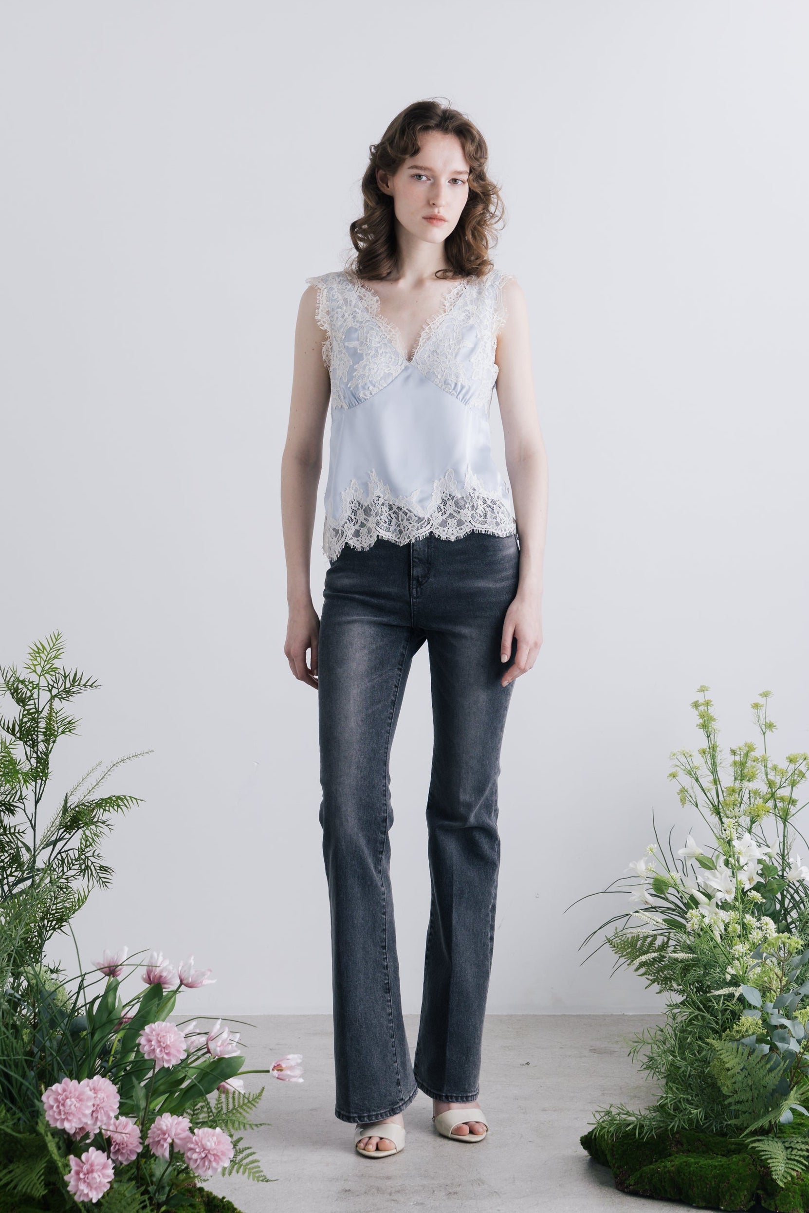 Sneek Lace Top (new color)