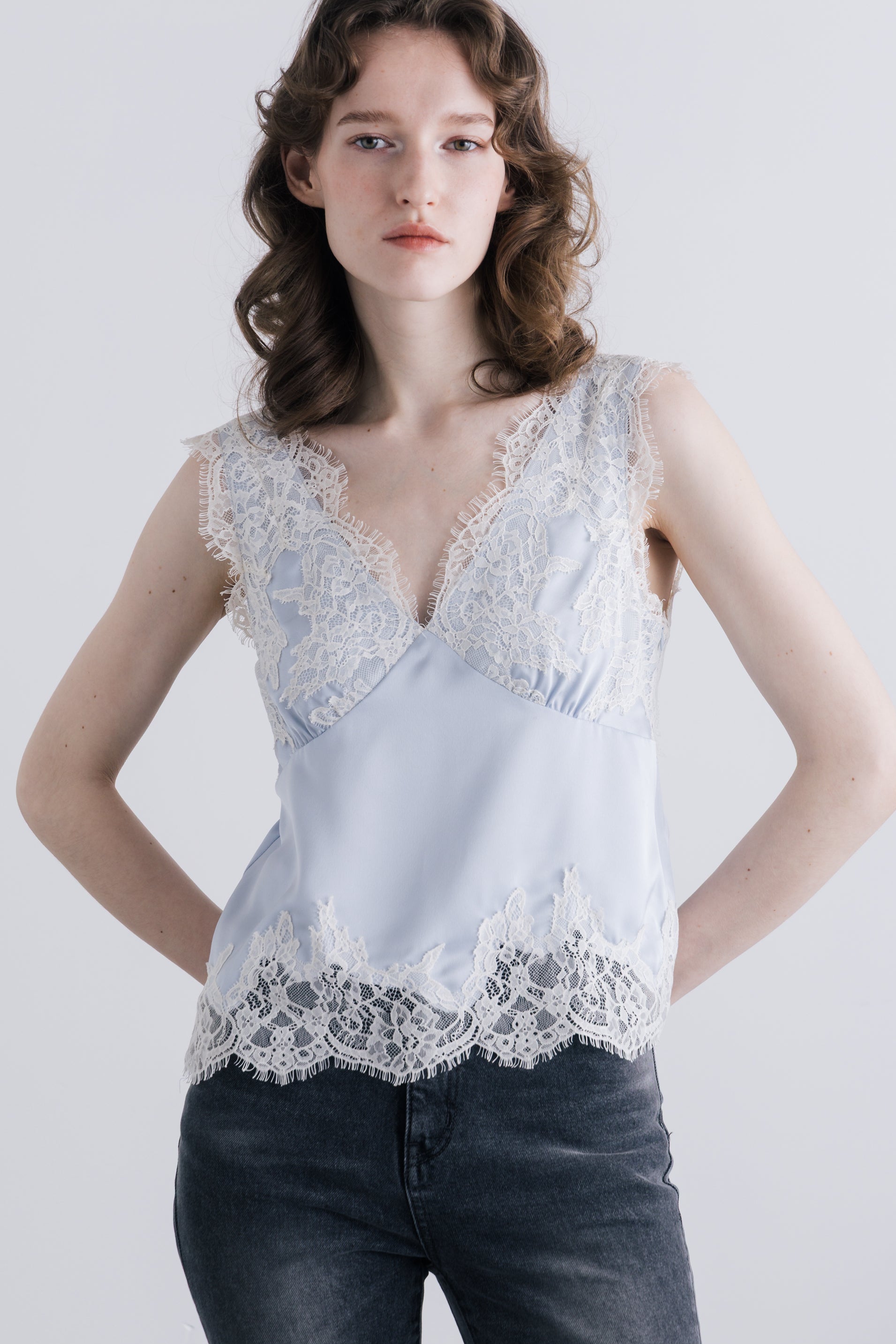 Sneek Lace Top (new color)