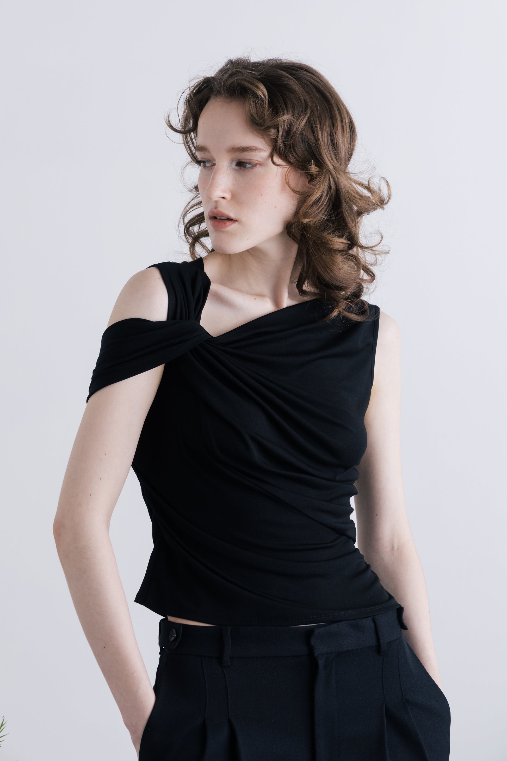 Clercq Knot Twist Top