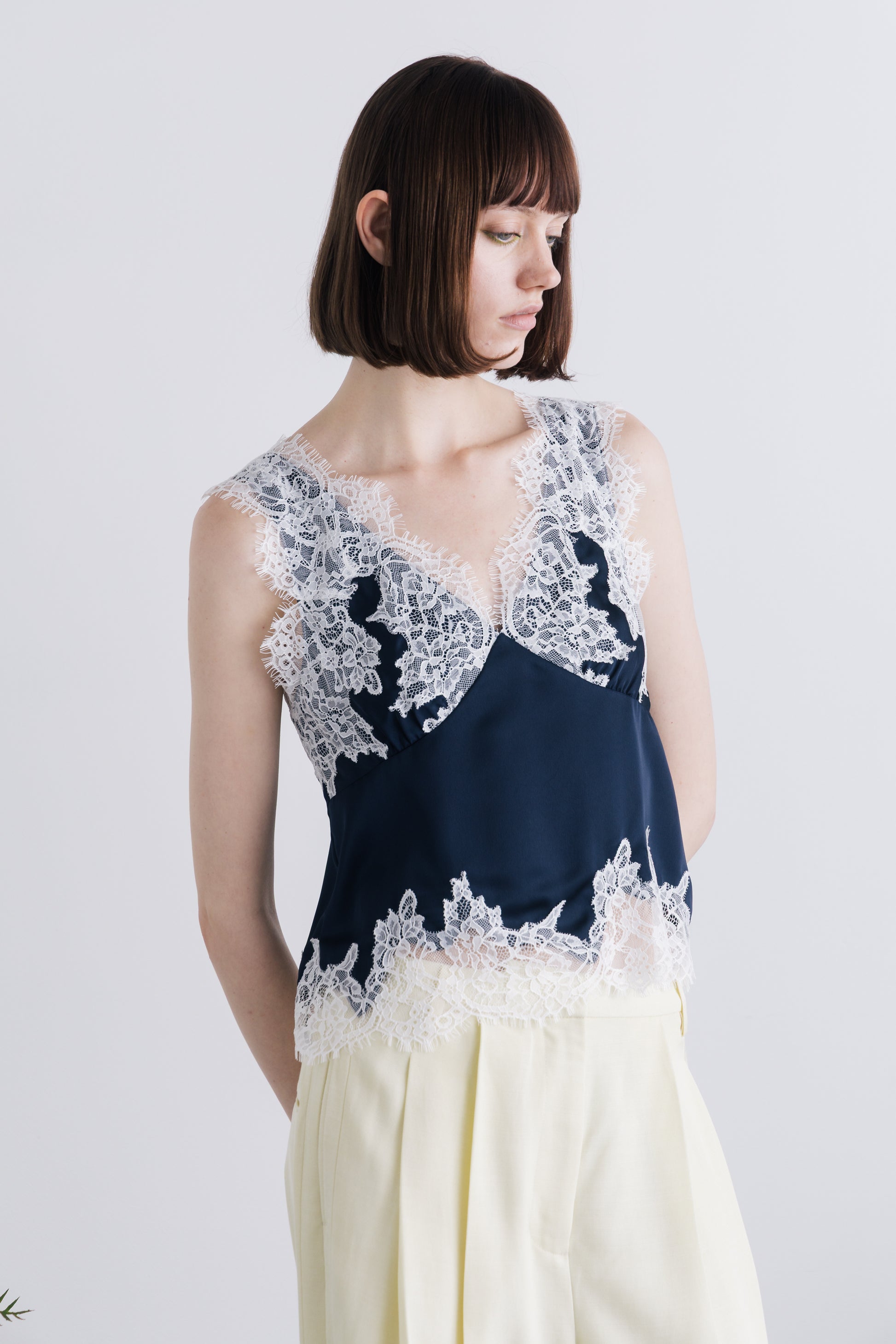 Sneek Lace Top (new color)