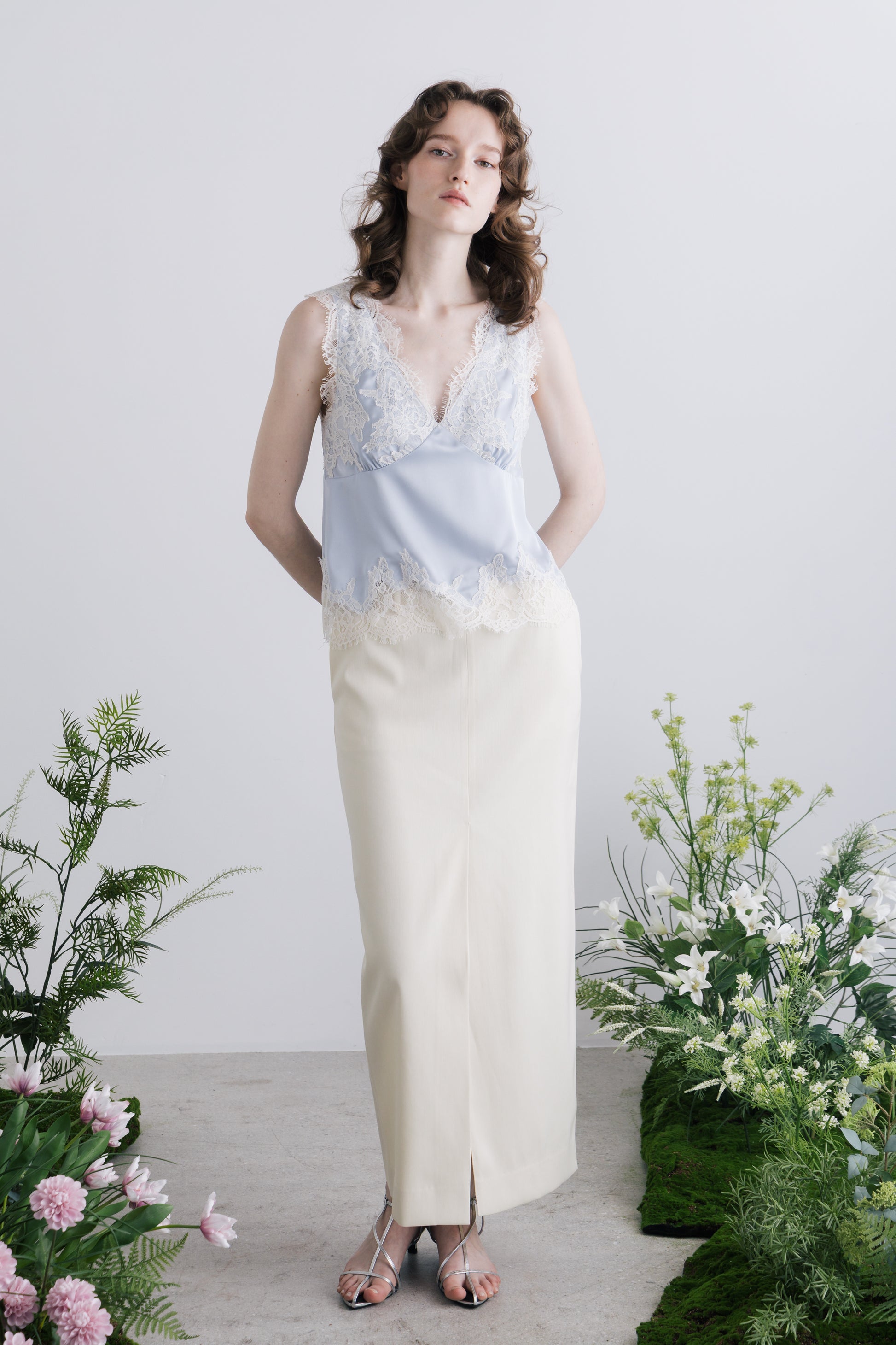 Sneek Lace Top (new color)