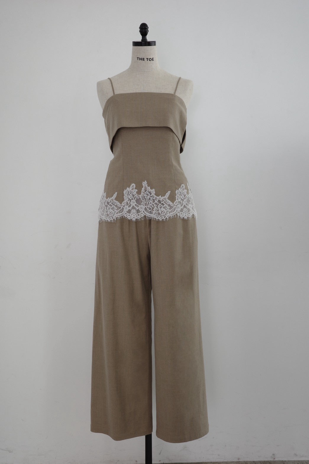 Loosdrecht Lace Top