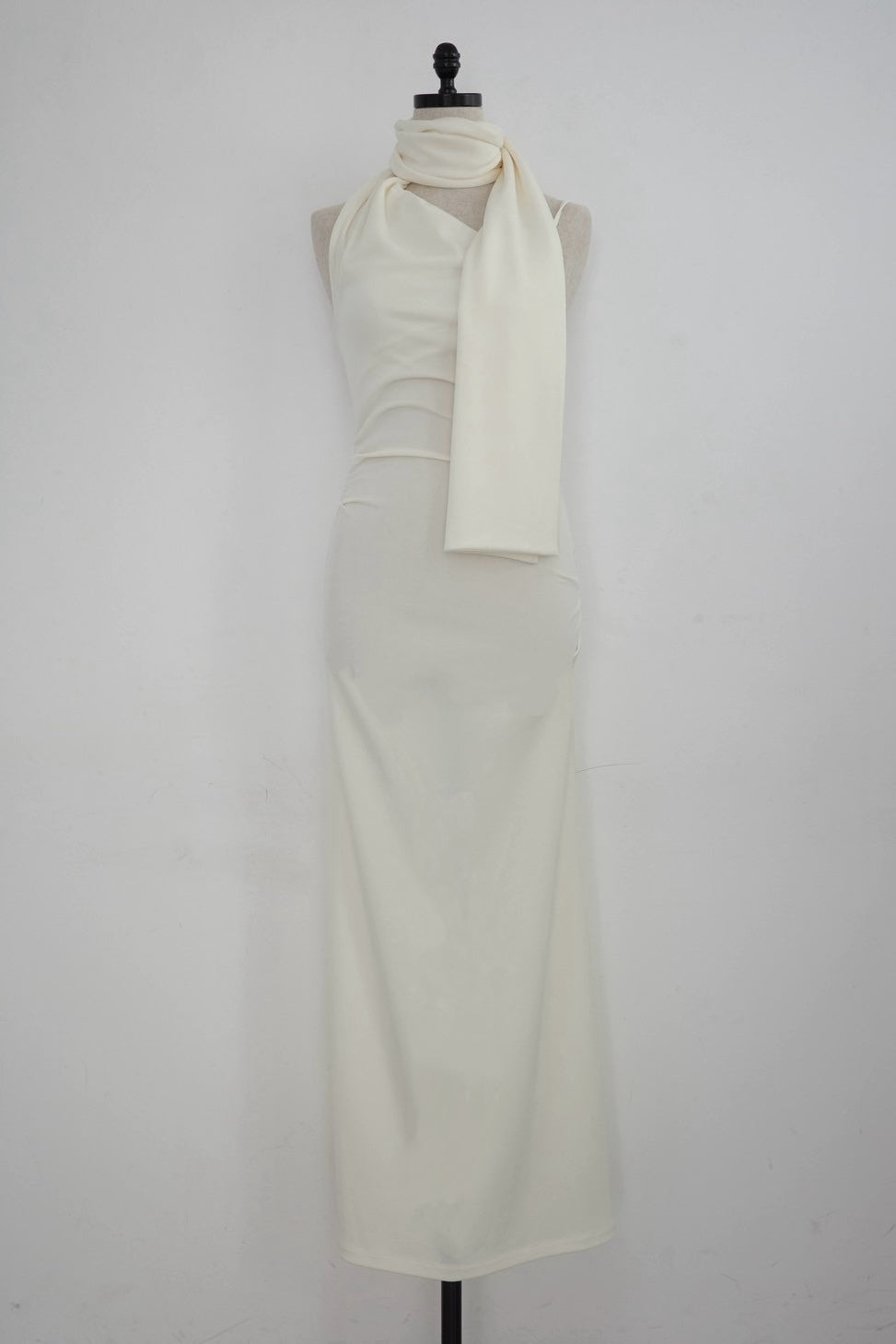 Linge Asymmetry Dress