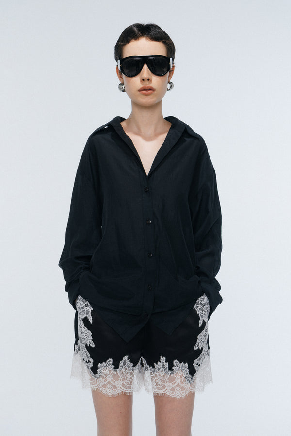 Sneek Lace Short Pants
