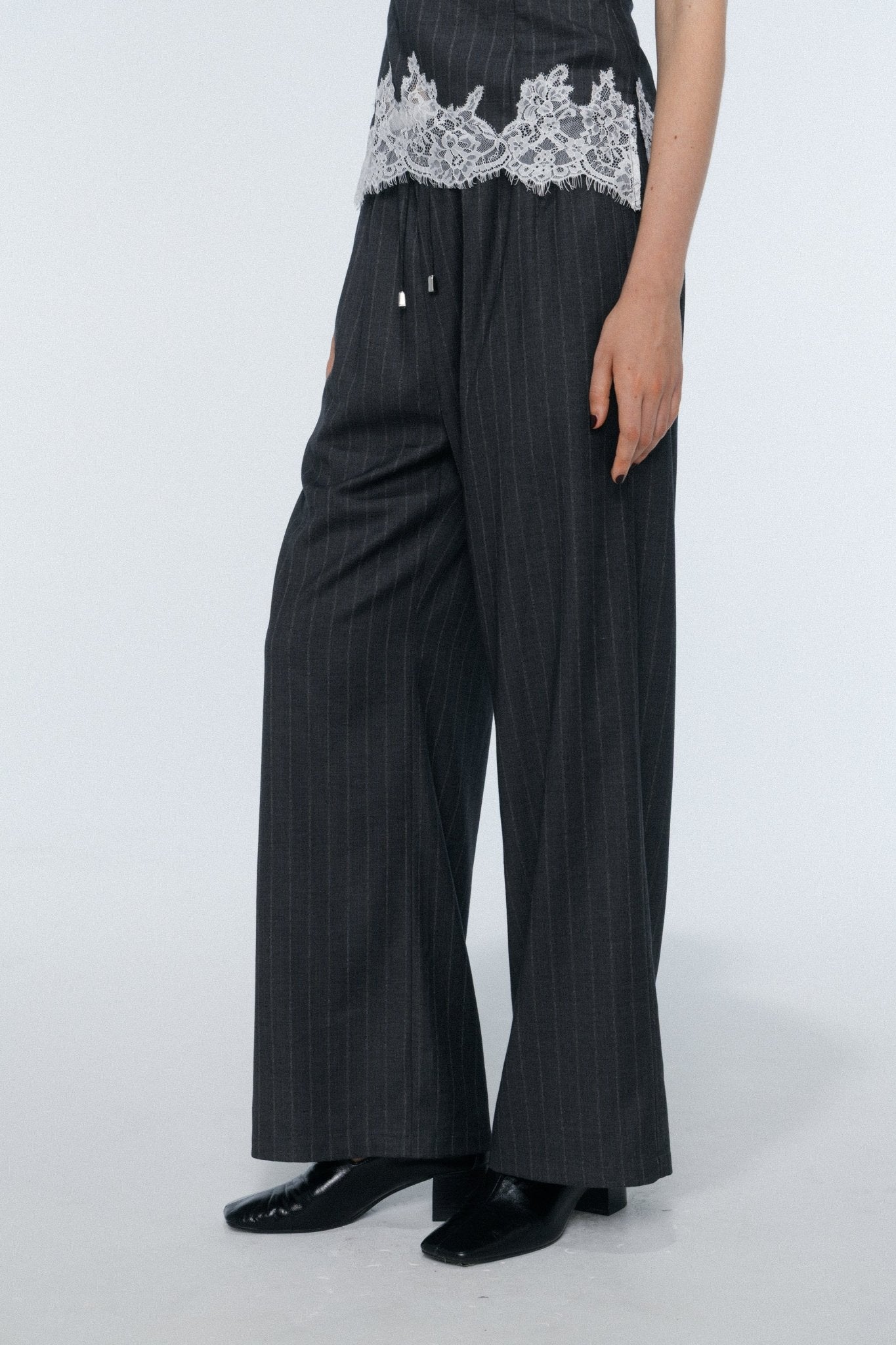 Loosdrecht Double Belt Pants