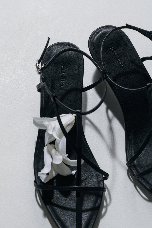 Loonse Strap Heels