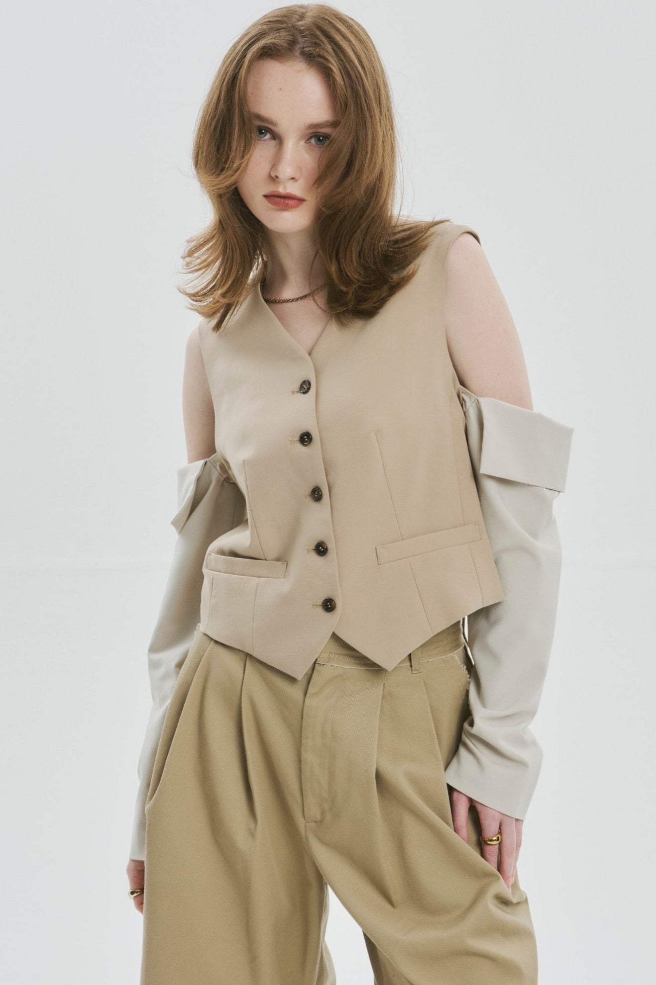 トップス THE TOE Astoria Open Shoulders Vest M Astoria Open Shoulders Vest – THE TOÉ