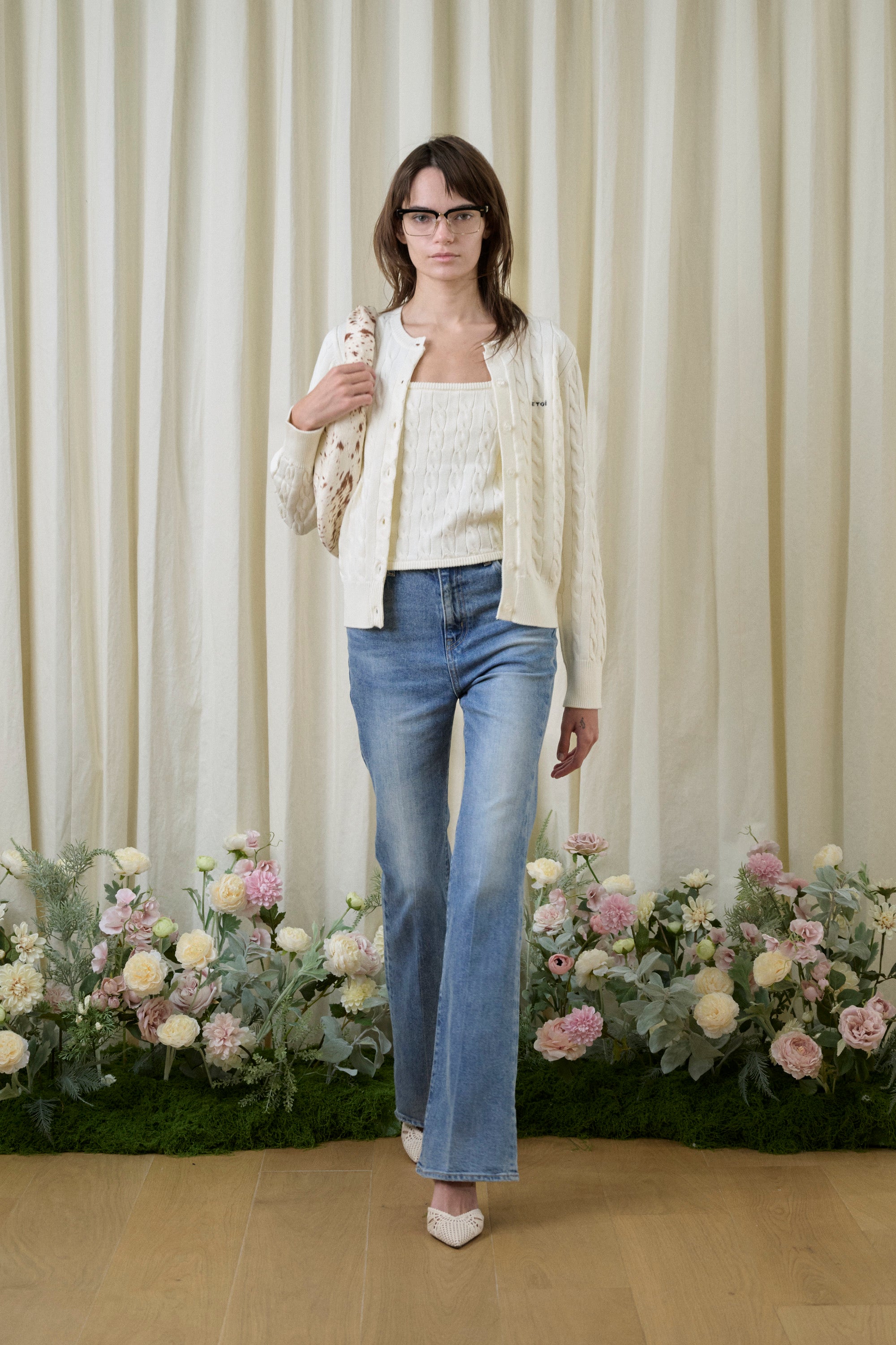 S__12837034_0.jpg__PID:889f00bc-b597-474a-a234-88fb7f3ab577