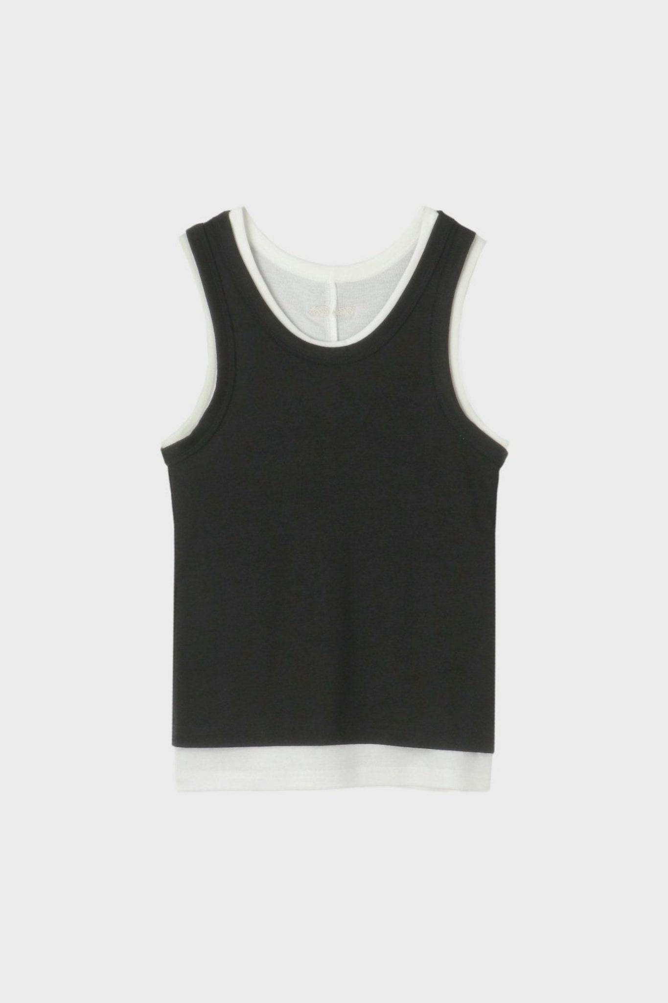 Schie Layered Tank